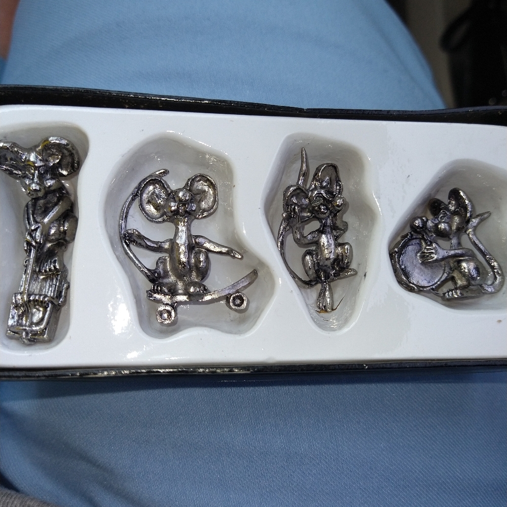 (B1B5) ❗FINAL 4 silver mouse figurines